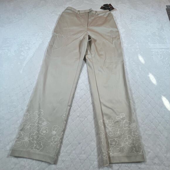 NWT Sag Harbor Estilo Ankle Pant S32111  - cream color - Women’s size 4 Petite - Picture 1 of 7
